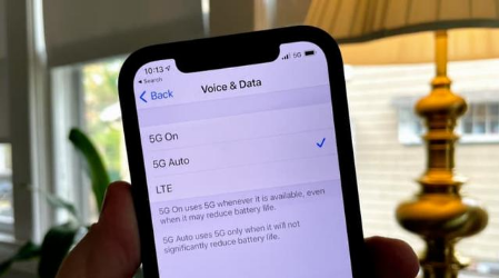 蜀山苹果手机维修分享iPhone 12如何打开或关闭5G网络 